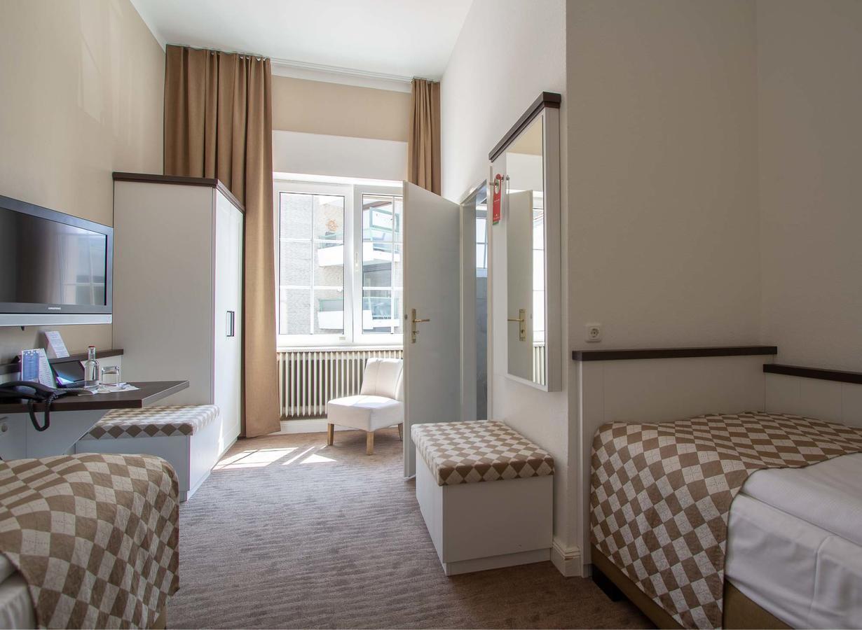 Hotel Strandschlösschen 3*